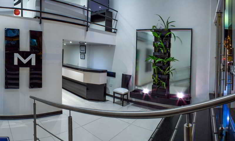 Hotel Metropolitano 4*
